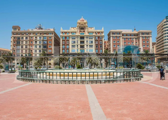 Romantic Studio with Swimming Pool - Málaga City Center